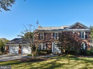 4936 Sweetbirch Dr, Rockville, MD 20853