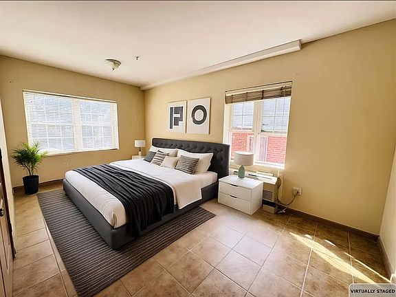 4th image of 460 Lenox Rd #3A