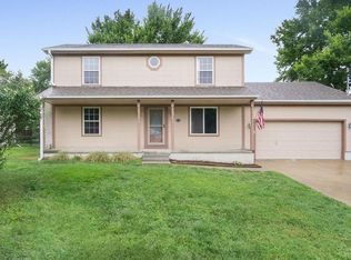 312 W Walnut St, Cleveland, MO 64734