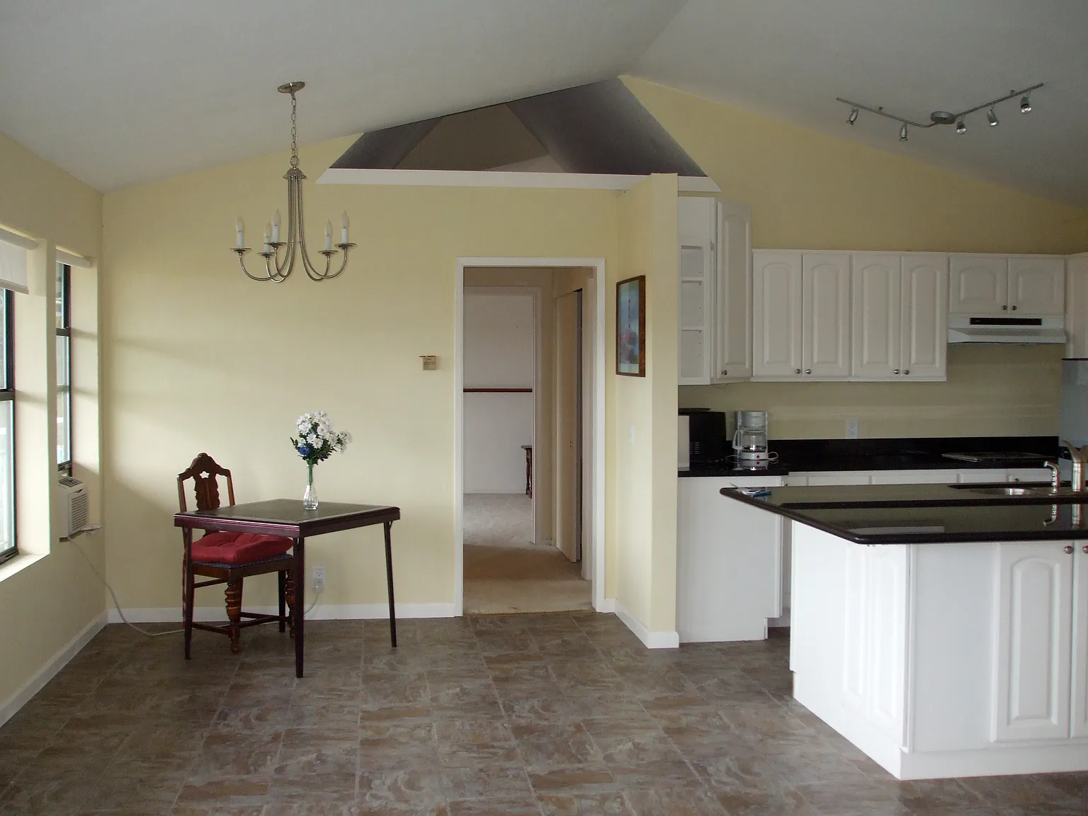 145 Montego Ky photo 1