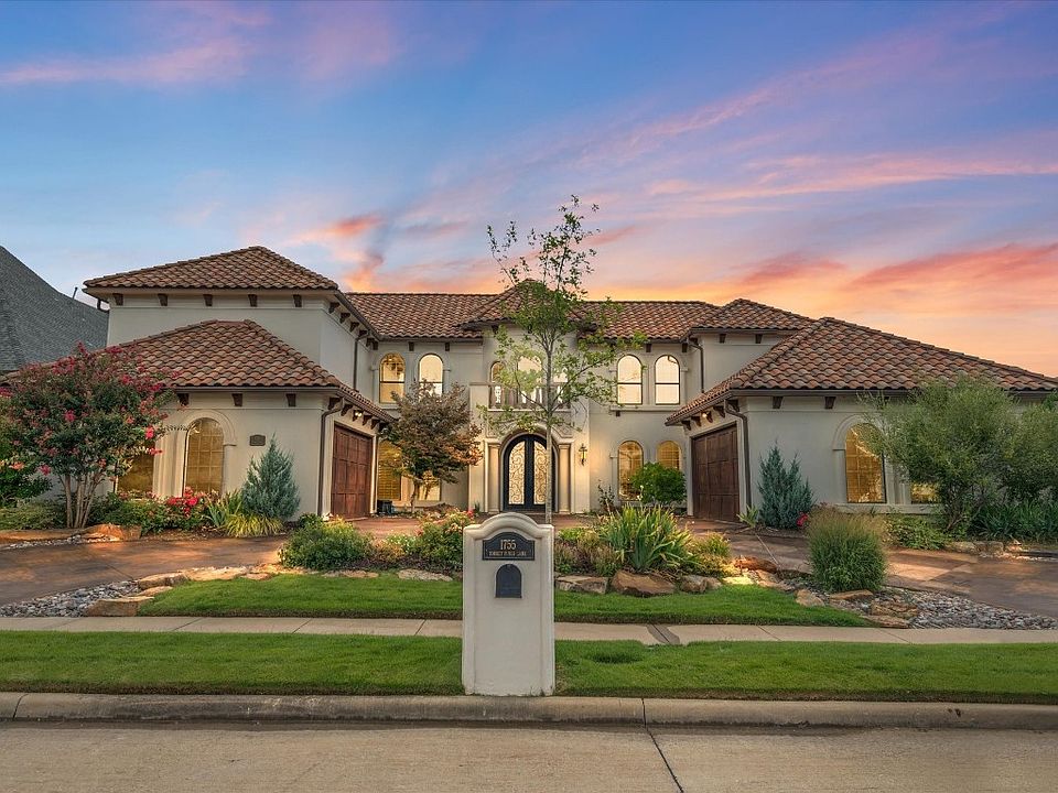 1st image of 1755 Torrey Pines Ln