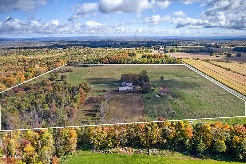 4th image of 6685 Green Road