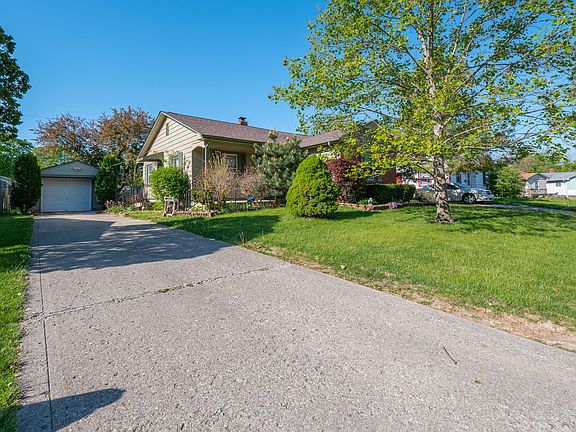 2nd image of 8113 E 34th Pl