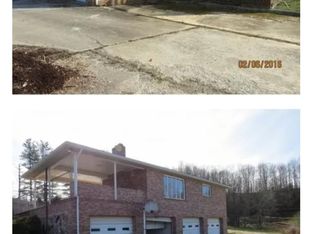 532 Baker Ridge Rd, Clintwood, VA 24228