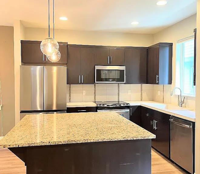 14210 SW Compass Dr — Photo 6