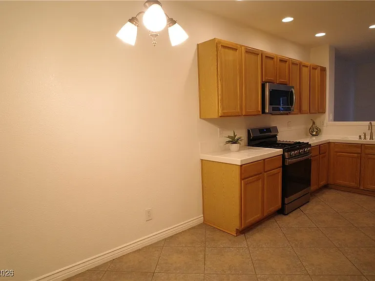 7450 S Eastern Ave #1045 — Photo 4