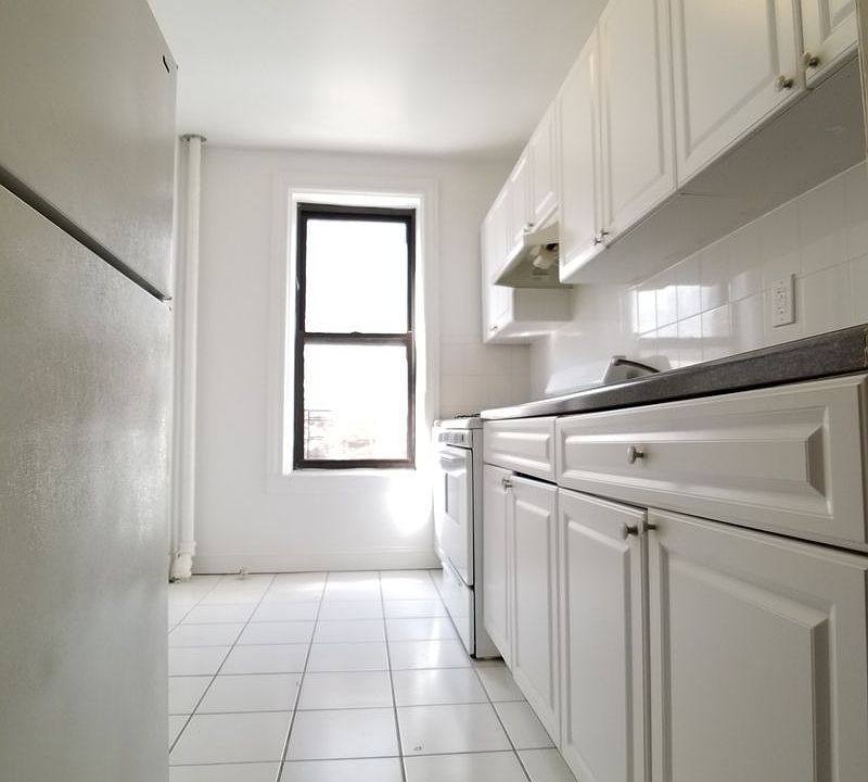 1st image of 441 Brooklyn Ave APT 2A