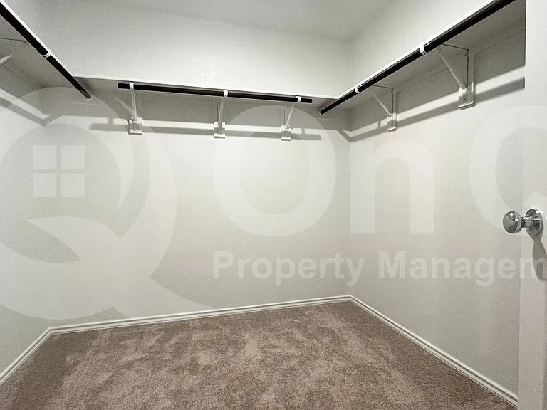 7205 Gray Wolf Ln — Photo 18