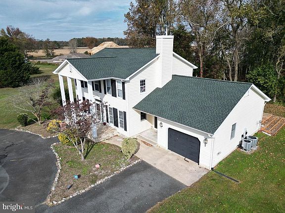 2nd image of 35540 Janus Ct