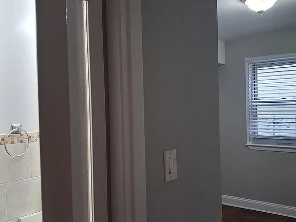3rd image of 983 E 83rd St #1