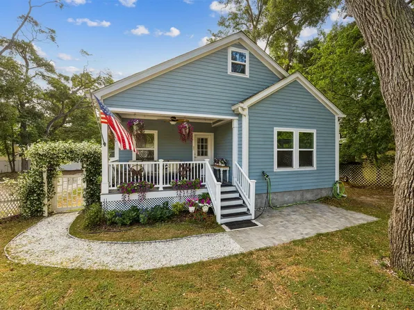 1016 N 14th St, Fernandina Beach, FL 32034