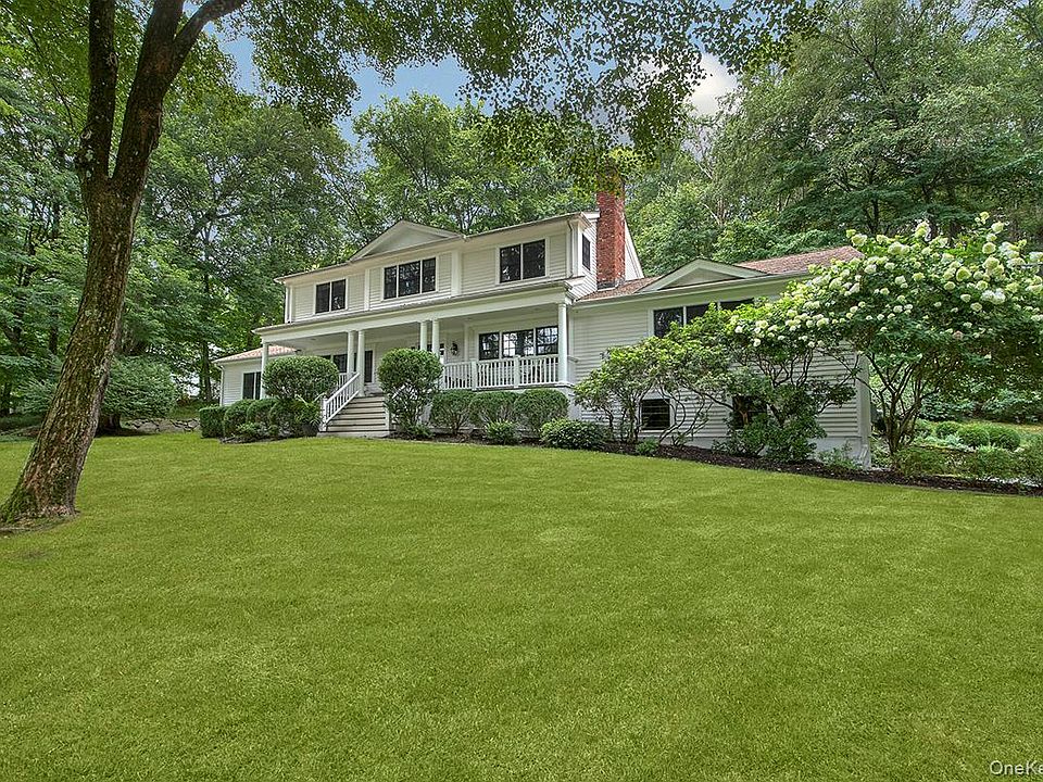 1st image of 12 Brandon Drive