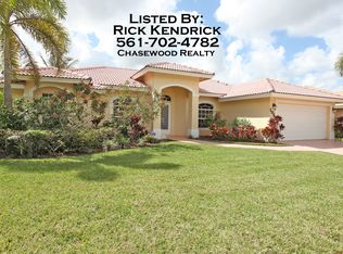 105 Jacaranda Ct, Royal Palm Beach, FL 33411
