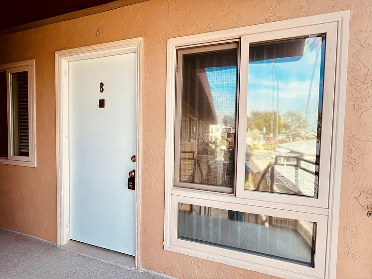 3337 Herman Ave #8 — Photo 4