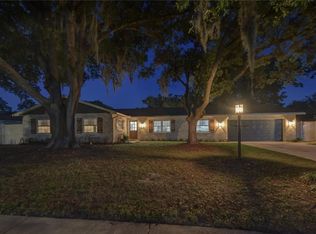 203 Rembrandt Dr, Brandon, FL 33511