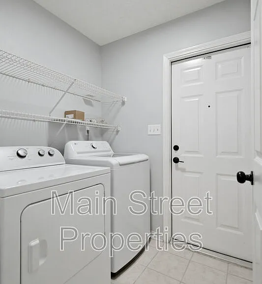 9075 Caribbean Dr — Photo 18