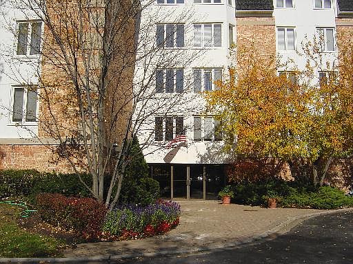 1st image of 200 Lake Blvd APT 444