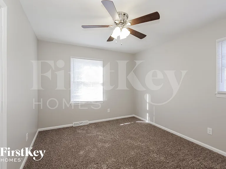 13507 Idlefield Ln — Photo 12