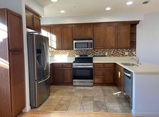 508 Almaden Walk Loop, San Jose, CA 95125