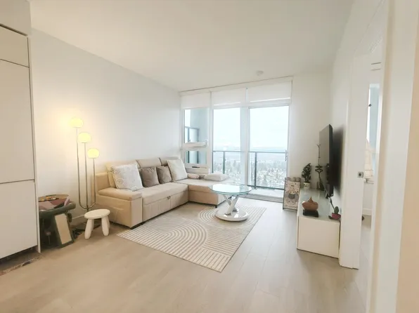 6537 Telford Ave #2906, Burnaby, BC V5H 0K9