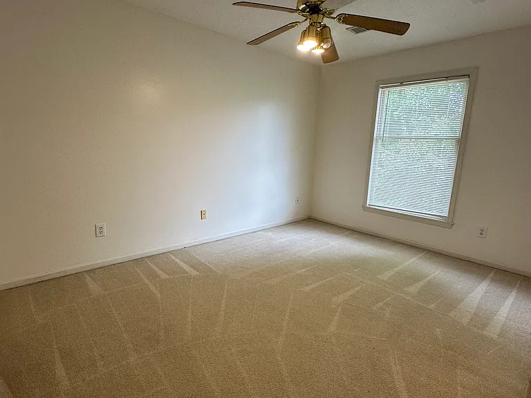 14003 Goodman St — Photo 14