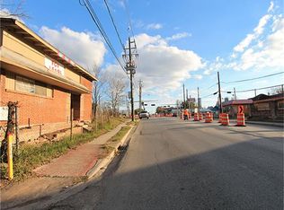 2616 N Main St, Houston, TX 77009