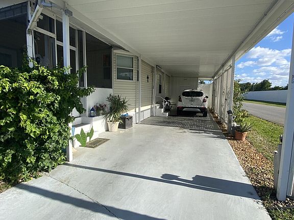 5th image of 1816 Kingfisher Dr