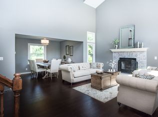 10301 S Shepard Ave, Oak Creek, WI 53154