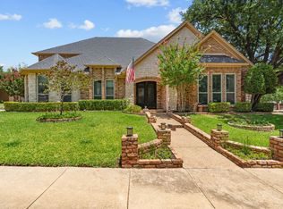 1209 Hillandale Ct, Bedford, TX 76021
