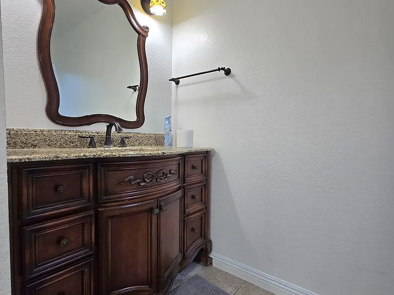 7542 Rosedale Ct — Photo 7