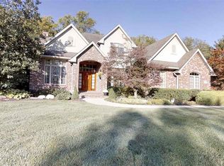 2828 Harrison Woods Rd, Terre Haute, IN 47805