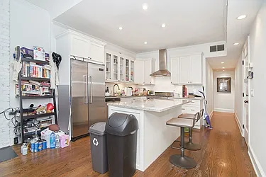 Rented by Living New York