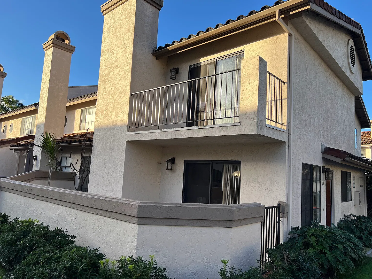 7646 Palmilla Dr — Photo 4