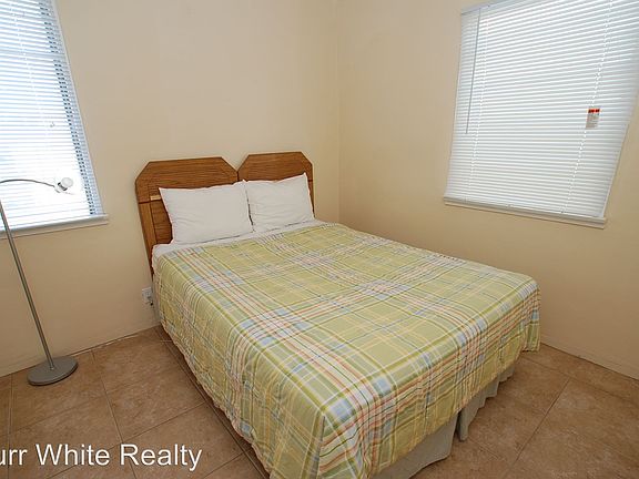 3rd image of 3507 Seashore Dr