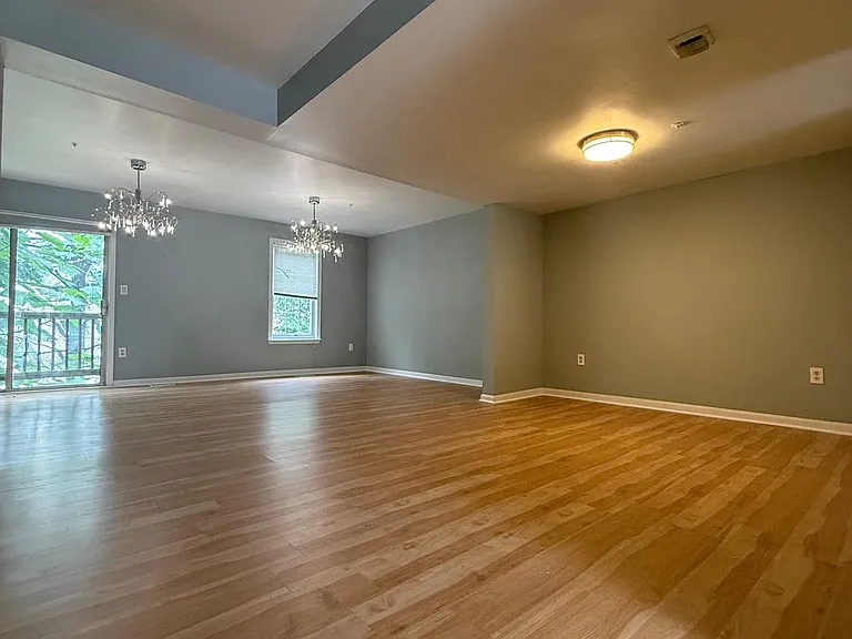 5023 Colburn Ter — Photo 11