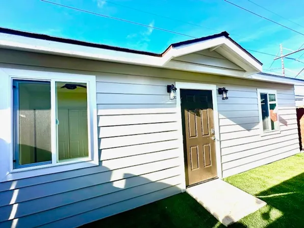 133 Fireside St Unit 2, Oceanside, CA 92058