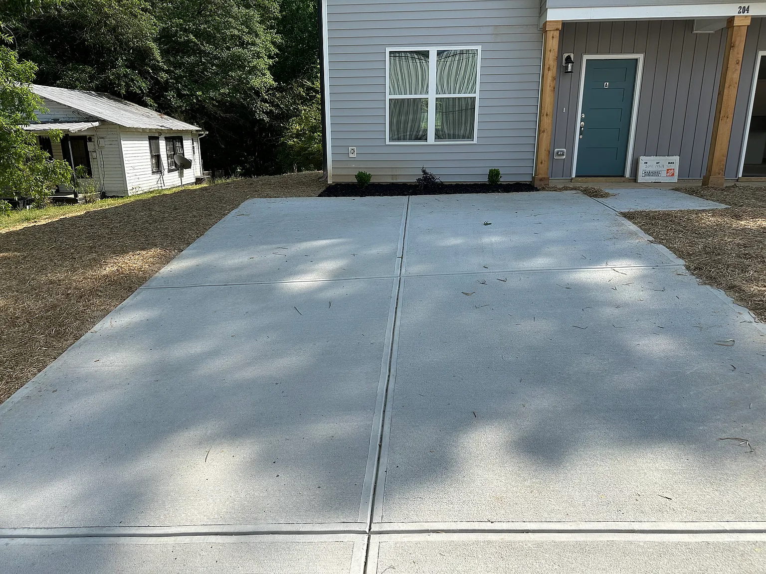 204 Mill St — Photo 2