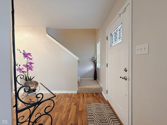 5th image of 8607 Longspur Ct