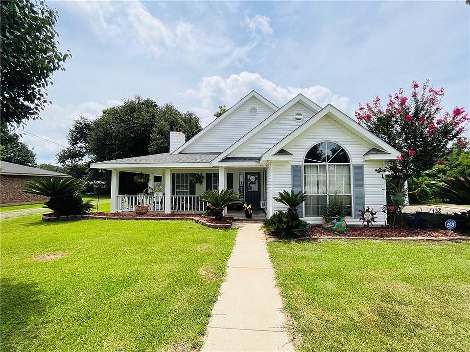 484 Spring Bayou Rd, Marksville, LA 71351 MLS 2403554 Zillow