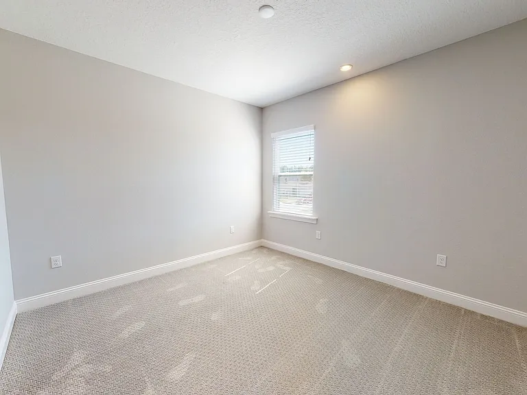 90 Oak Knoll Ct — Photo 39