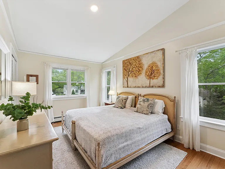 21 Summit Blvd — Photo 16