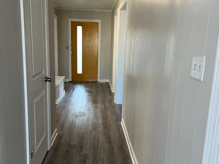 1507 Davis St — Photo 2