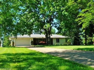 144 Burns Rd, Elyria, OH 44035