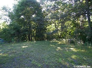 734 Maple Dr, Webster, NY 14580