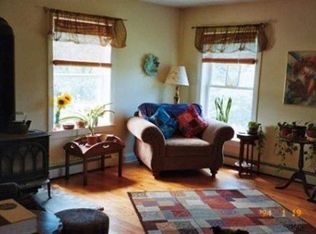 807 Taconic Trl, Petersburgh, NY 12138