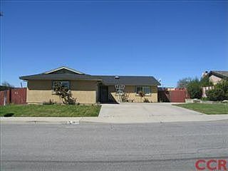 1st image of 3955 Crestmont Dr