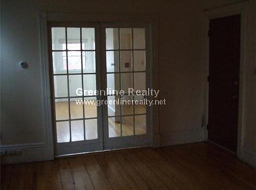 5th image of 79 Eutaw St APT 1F
