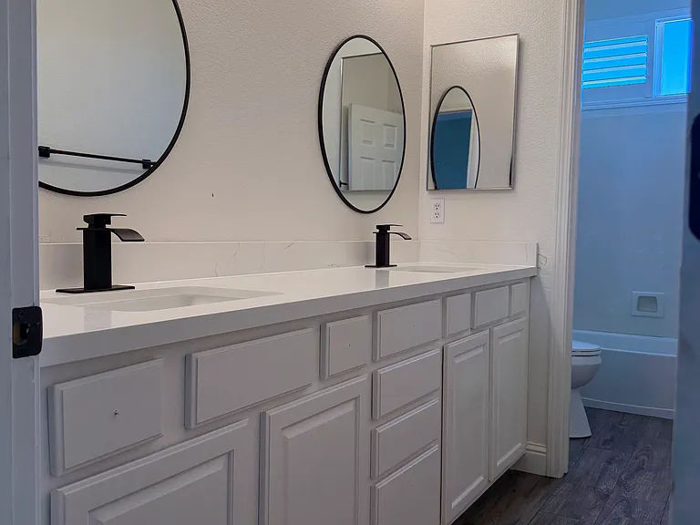 918 Shelter Cove Ct — Photo 18