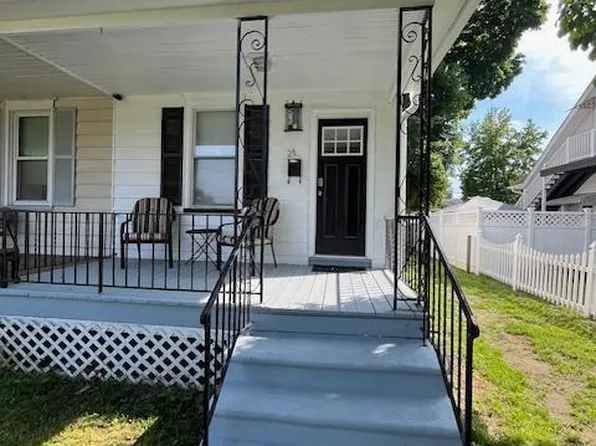 26 E 5th St, Florence, NJ 08518