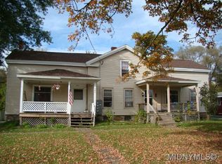 503 Sconondoa St, Oneida, NY 13421